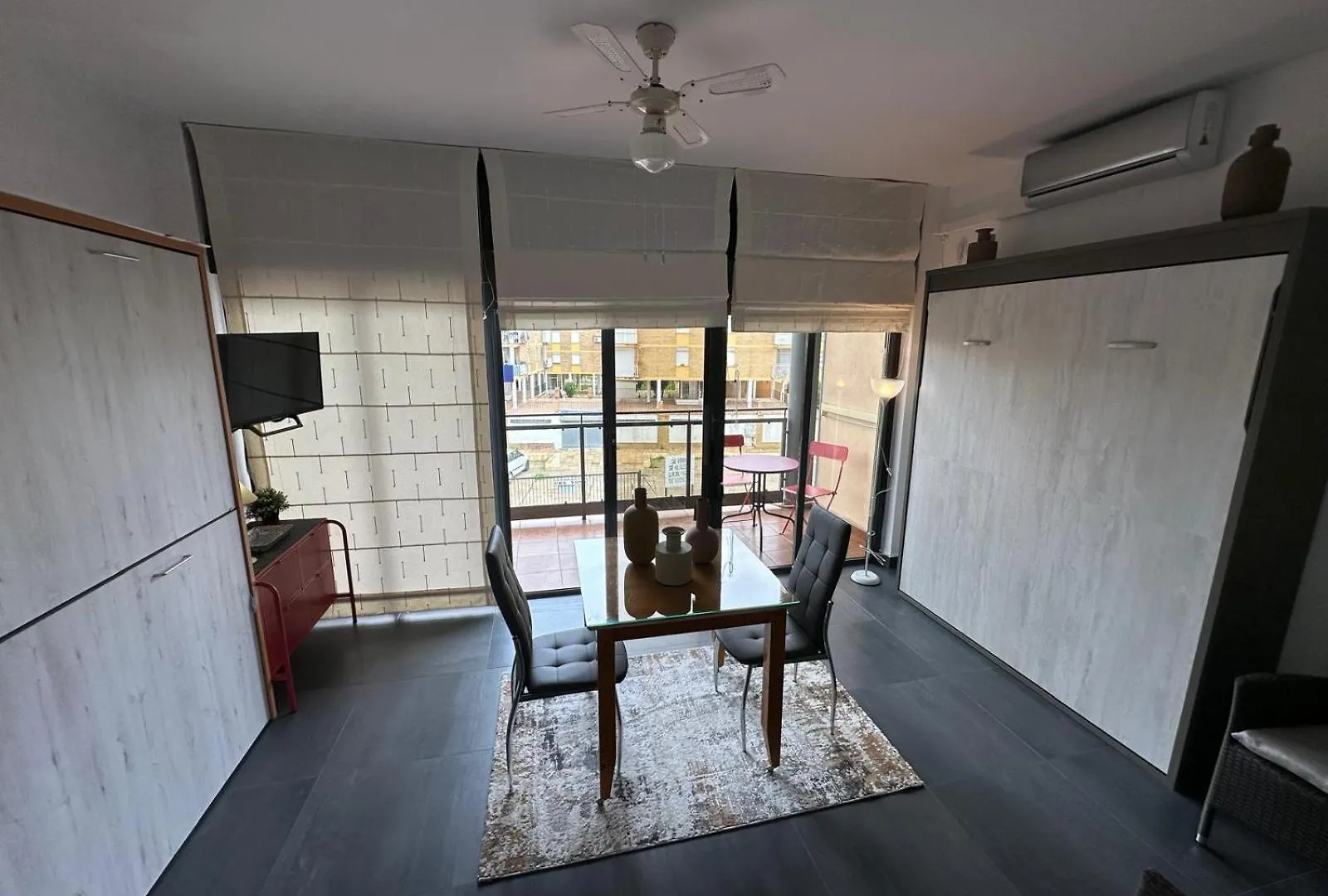 Apartamento Estudio Con Piscina Y Garaje A 100 Mtr De La Playa Isla Cristina España