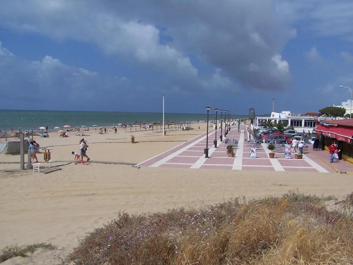 Estudio Con Piscina Y Garaje A 100 Mtr De La Playa Isla Cristina