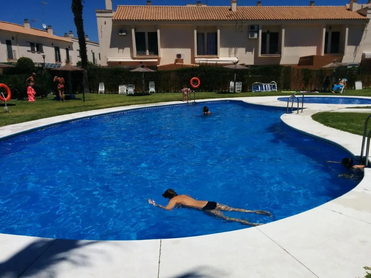 Apartamento Estudio Con Piscina Y Garaje A 100 Mtr De La Playa Isla Cristina